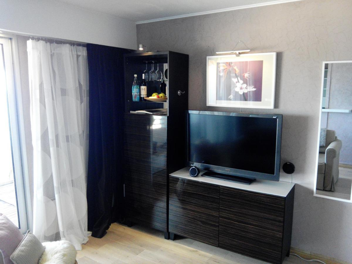 בוסוליי Monaco Hilltop Suites חדר תמונה